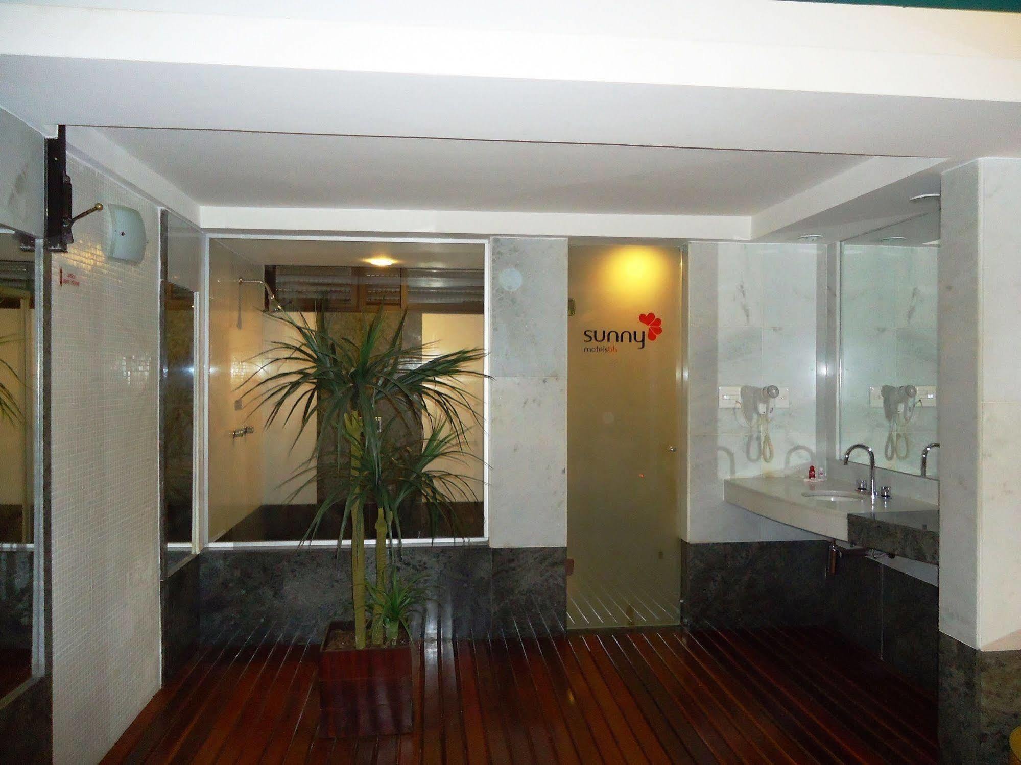 Motel Sunny (Adults Only) เบโลโอรีซอนชี ภายนอก รูปภาพ